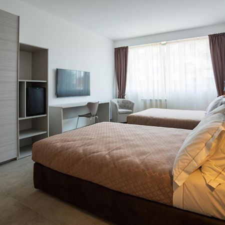 Hotel Bula Bollate Eksteriør bilde
